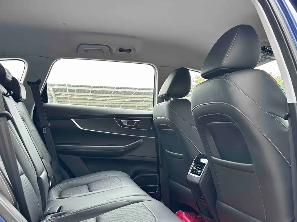 Chery Tiggo 8 — миниатюра 9