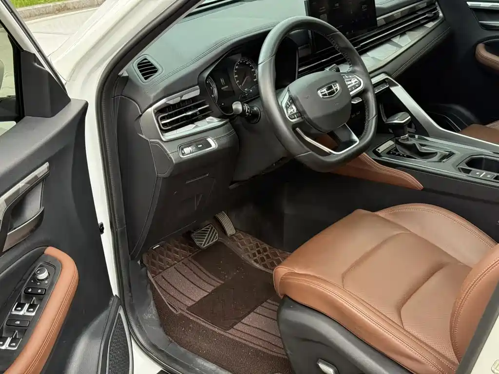Geely Vision X6 — миниатюра 8