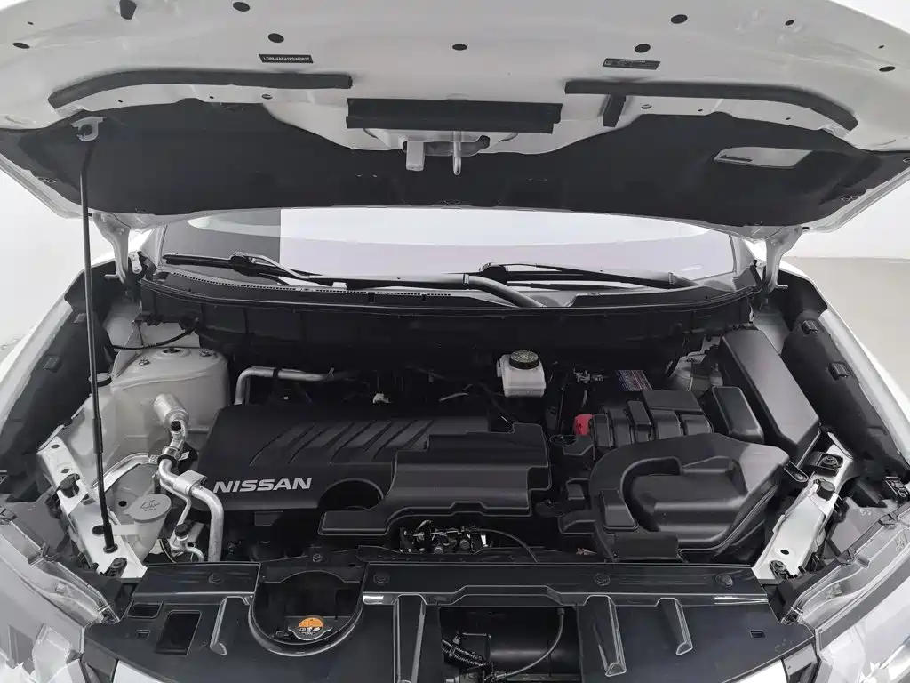 Nissan X-Trail — миниатюра 6