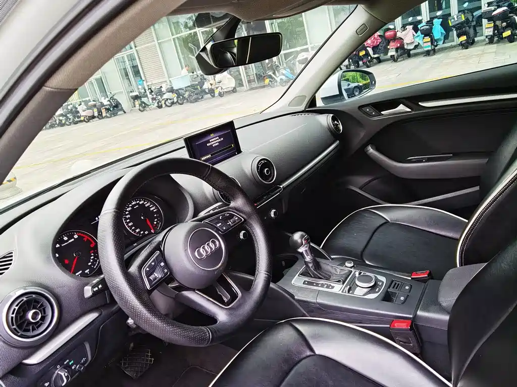 Audi A3 — миниатюра 12