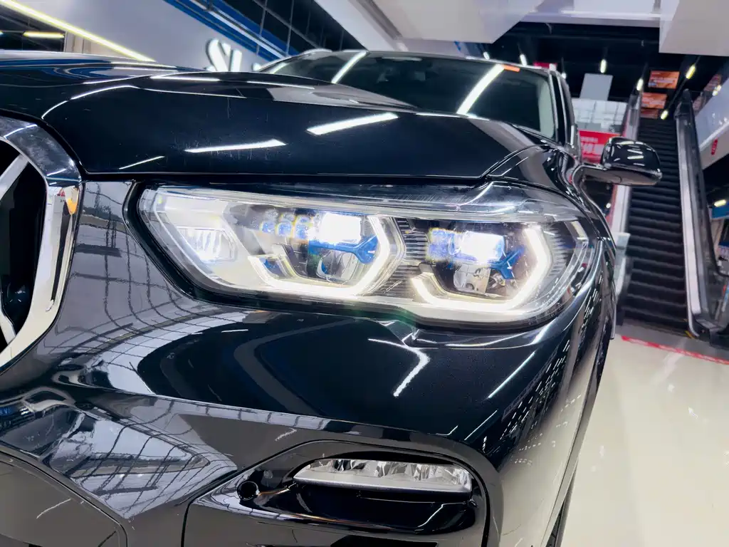 BMW X5 (Import) — миниатюра 4