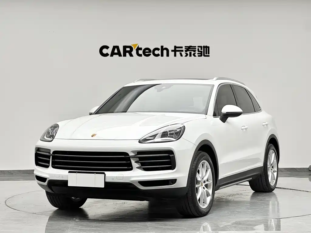 Porsche Cayenne 2021