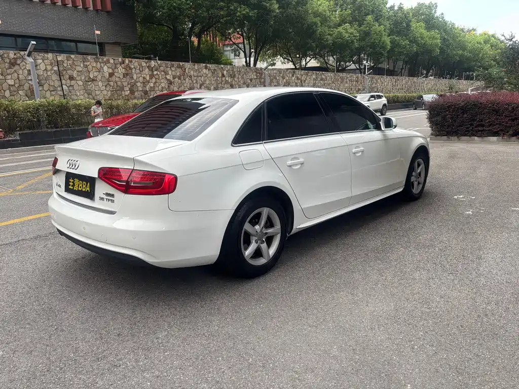 Audi A4L — миниатюра 15