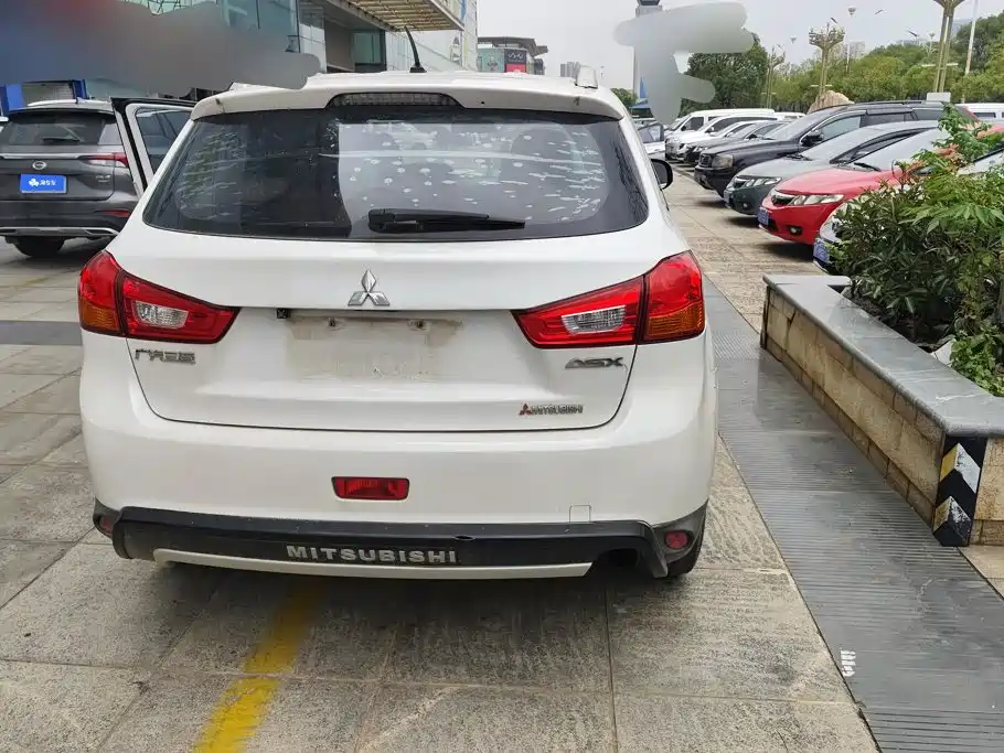 Mitsubishi ASX — миниатюра 4