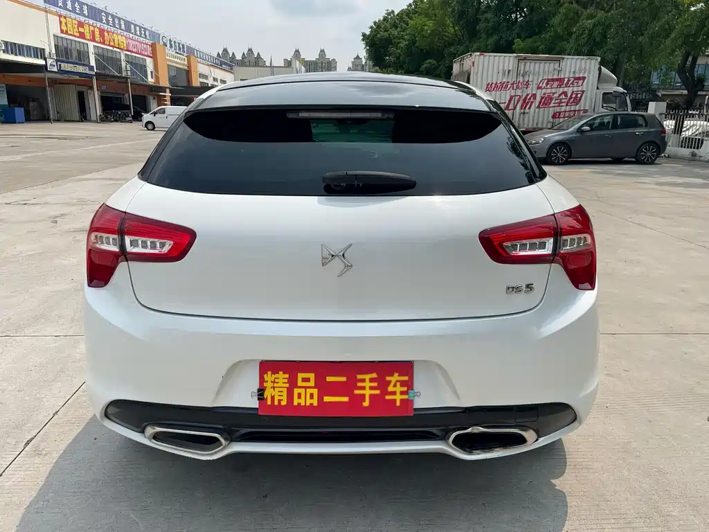 DS 5 1.6T Luxury Edition THP160, фото 4