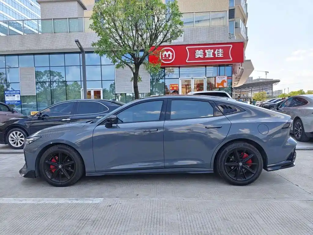 Changan UNI-V — миниатюра 3