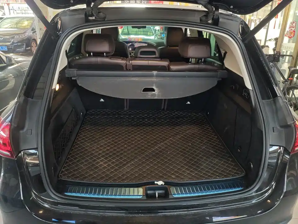 Mercedes-Benz GLE (Import) — миниатюра 7