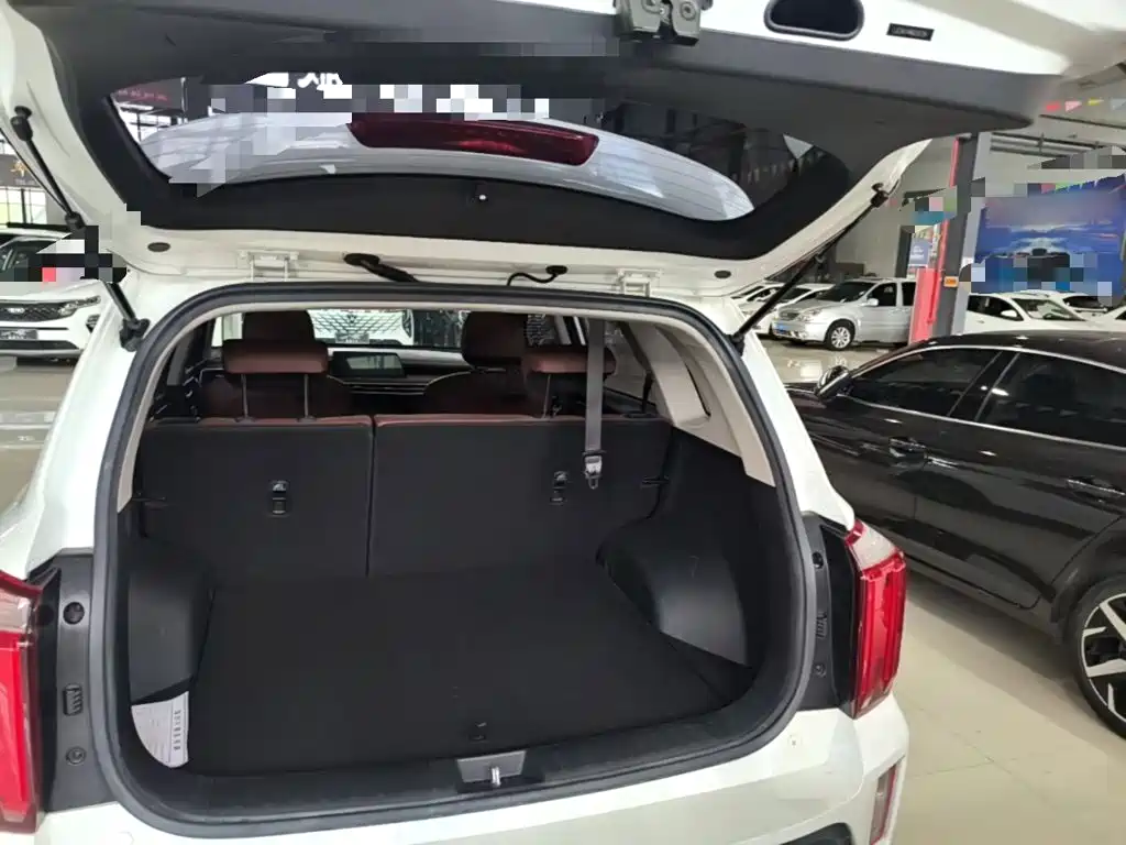 Kia Sportage — миниатюра 19