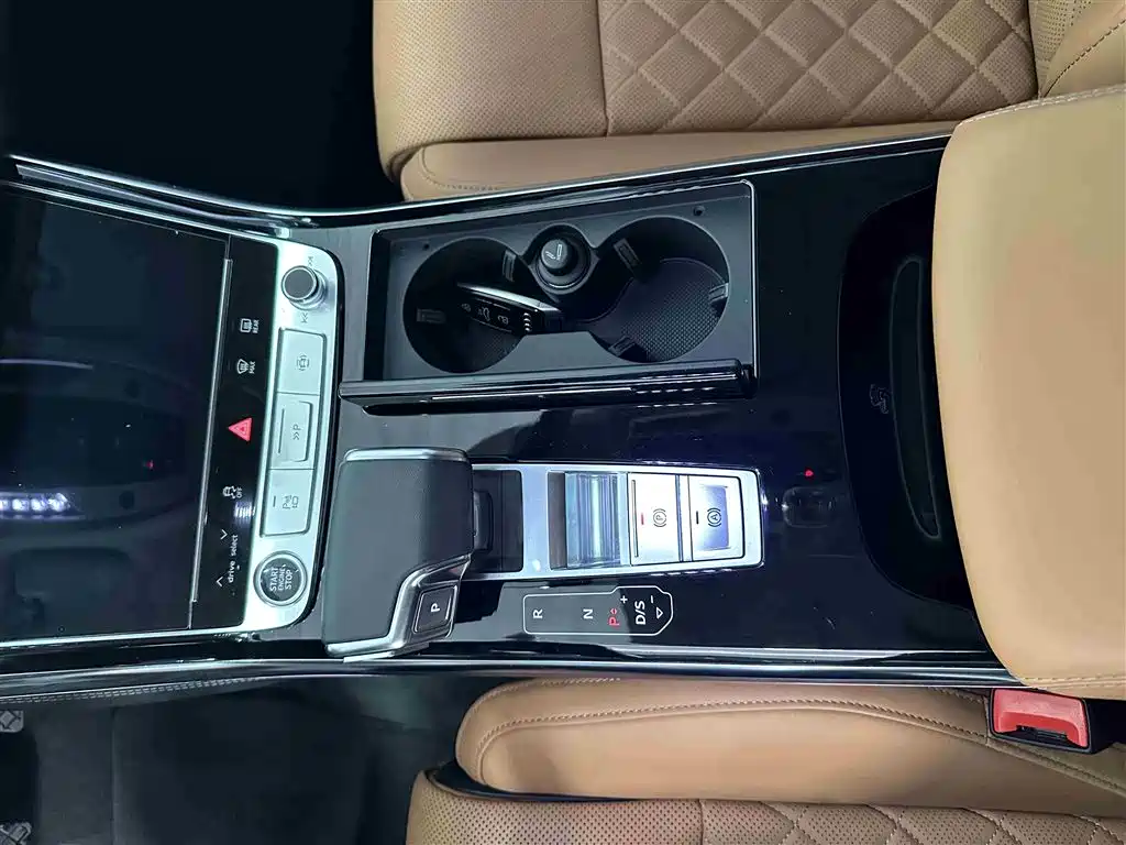 Audi A8 2023 A8L 50 TFSI quattro