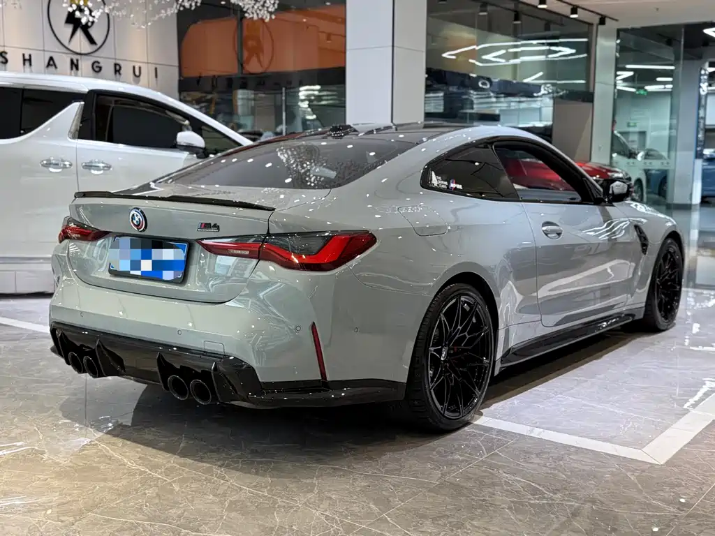 BMW M4 2023 M4 M xDrive