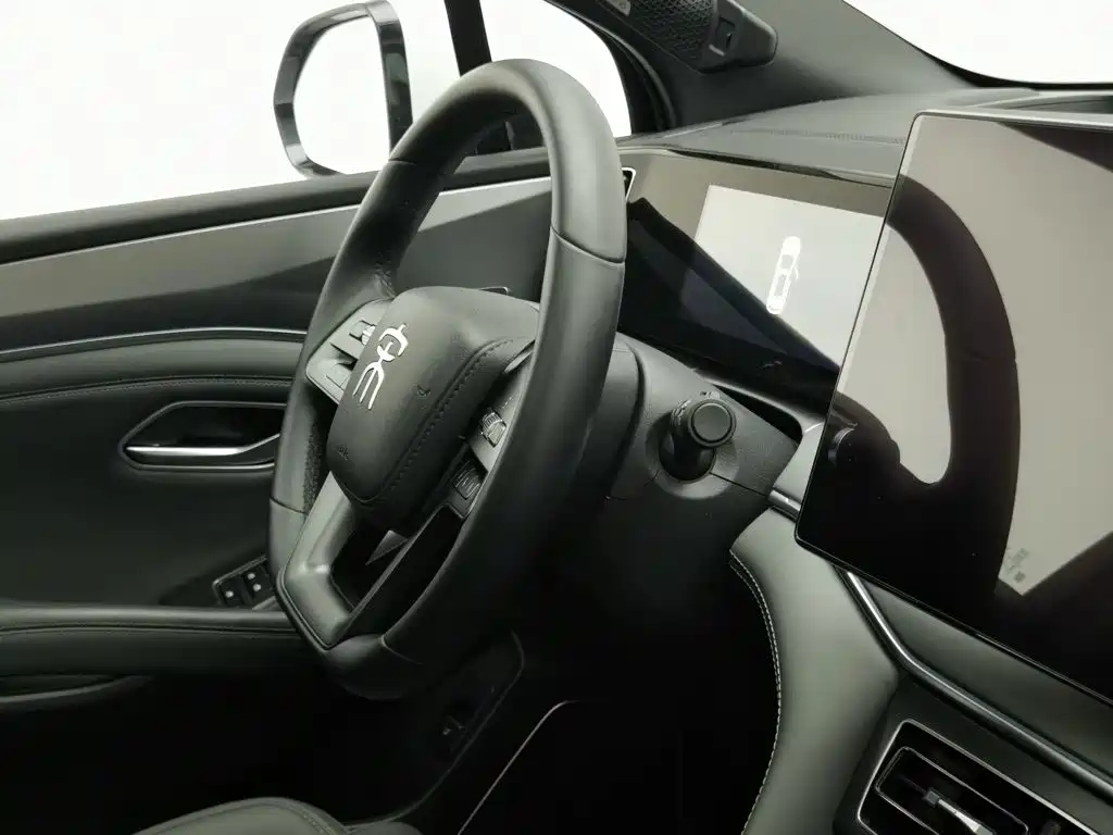 BYD L DM-i — миниатюра 22