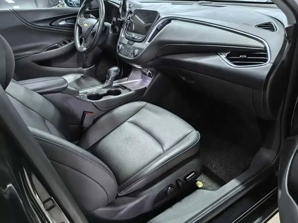 CHEVROLET MAI RUIBAO XL