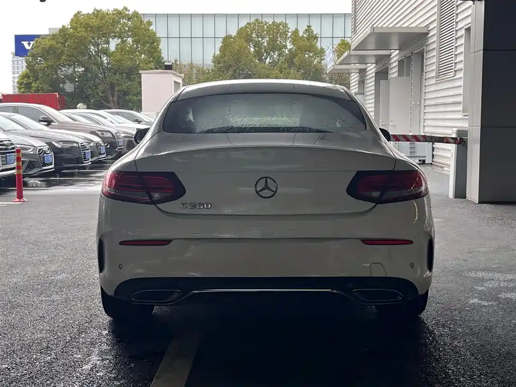 MERCEDES-BENZ C CLASS