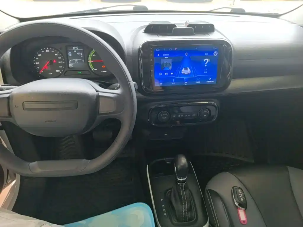 Roewe Clever — миниатюра 10