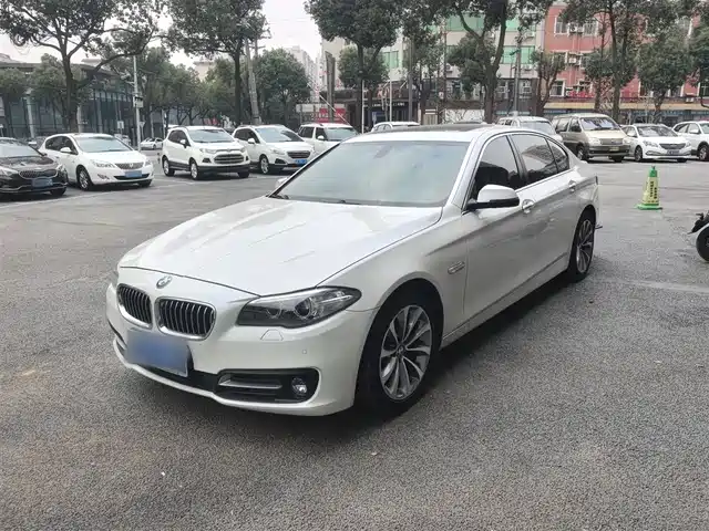 BMW 5 SERIES 2017