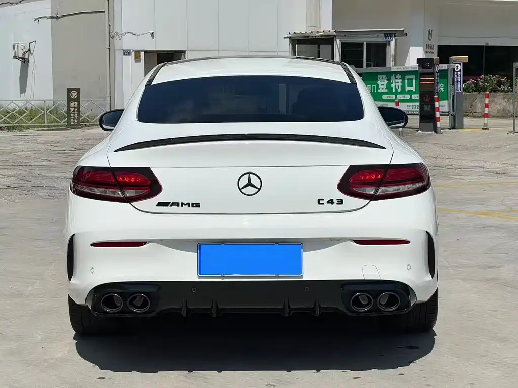 MERCEDES-BENZ C CLASS AMG