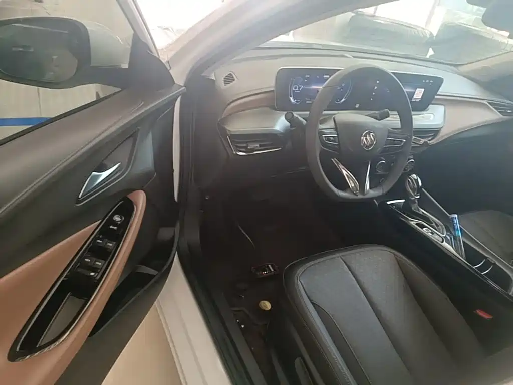 Buick Verano — миниатюра 16