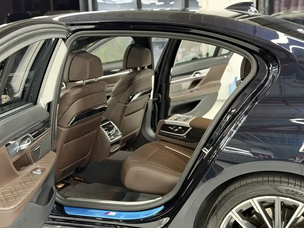 BMW 7 Series — фотографии объявления, Фото 11