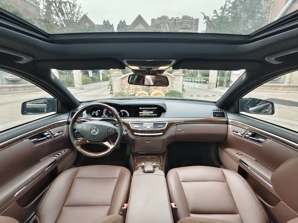 Mercedes-Benz S-Class — миниатюра 4