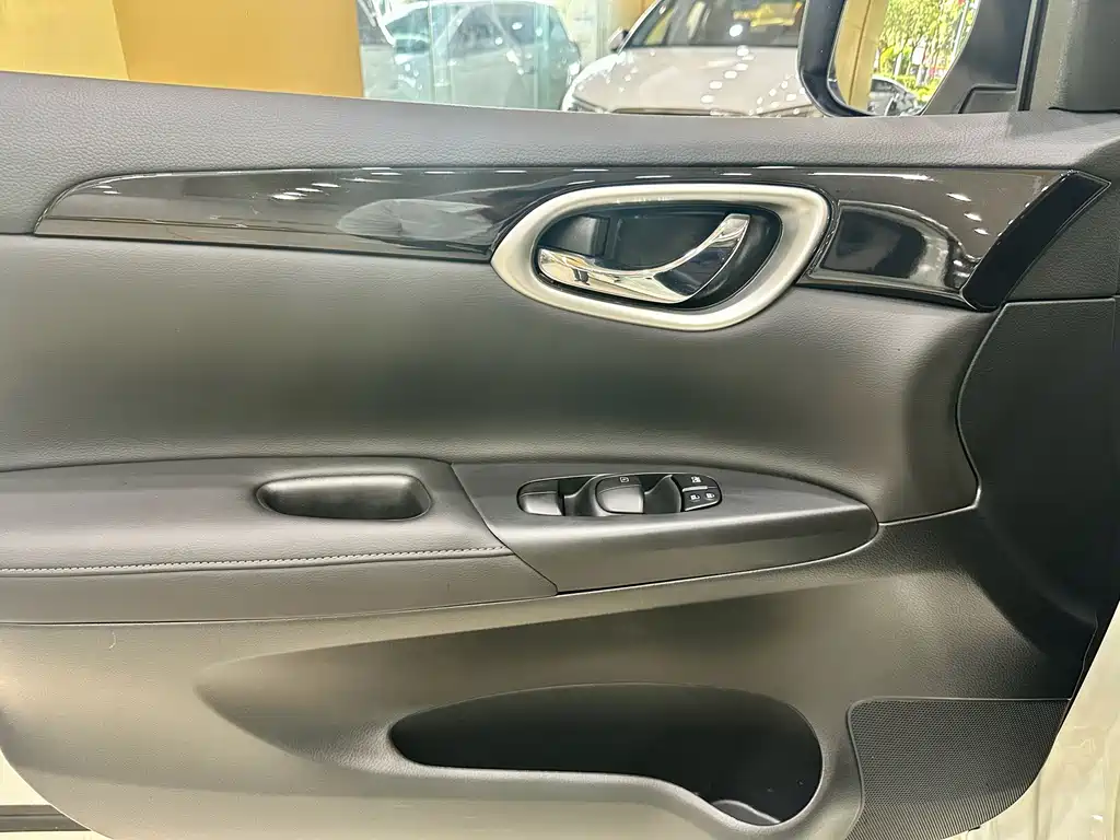 Nissan Sylphy — миниатюра 19