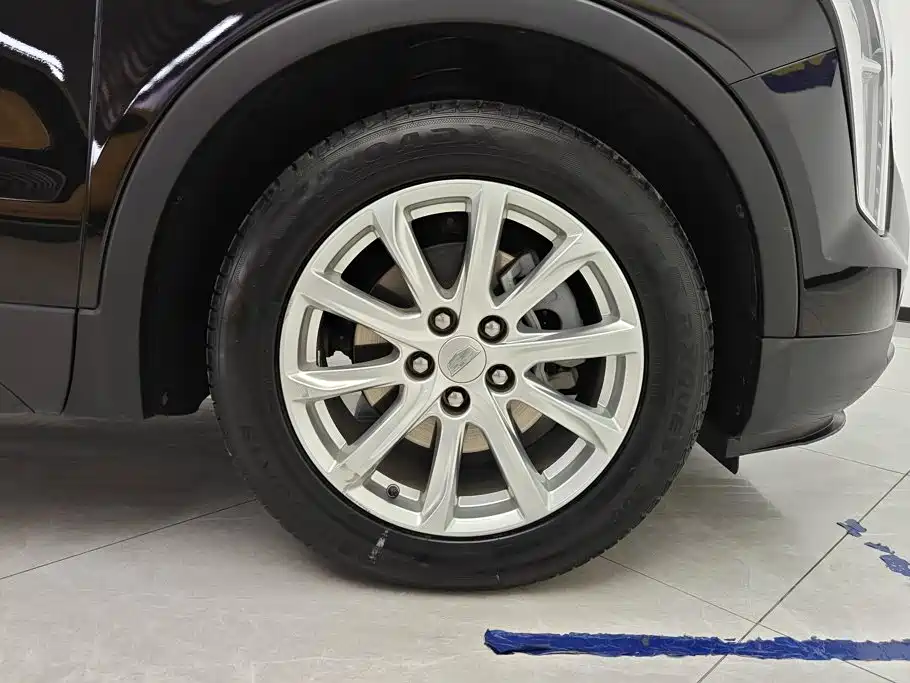 Cadillac XT4 — миниатюра 6