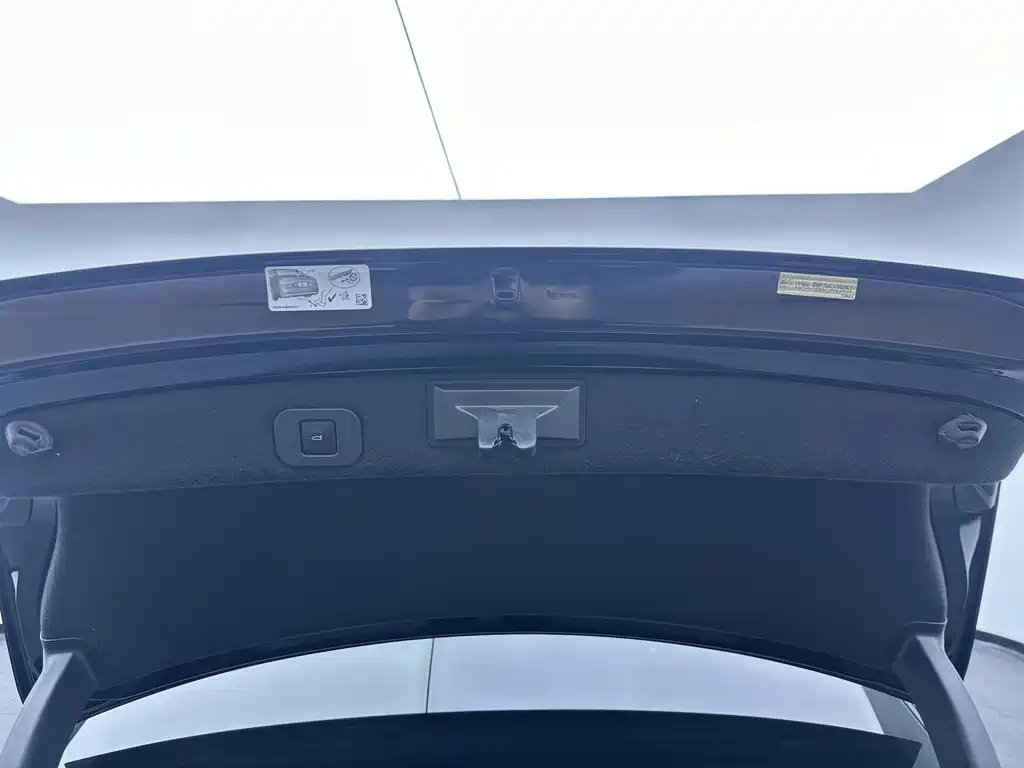 Lincoln Continental — миниатюра 27