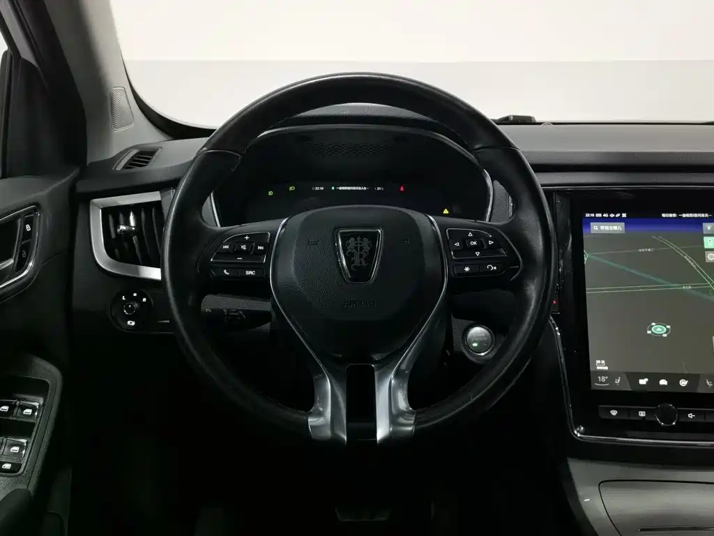 Roewe RX5 New Energy — миниатюра 11