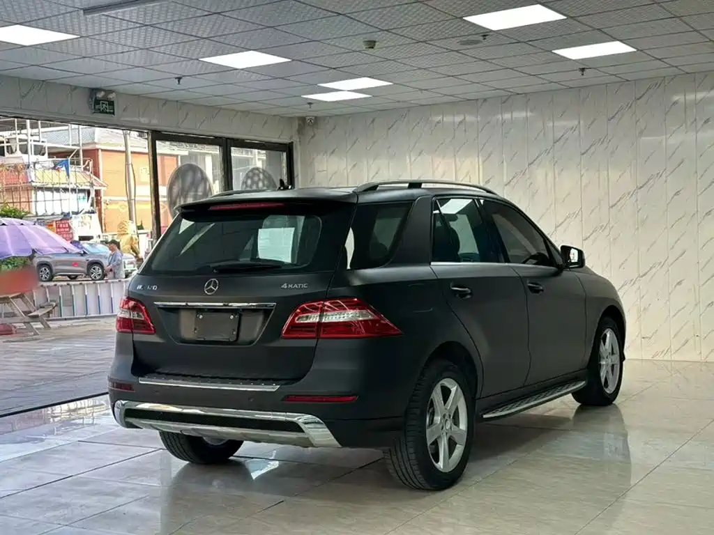 Mercedes-Benz M-Class — миниатюра 9