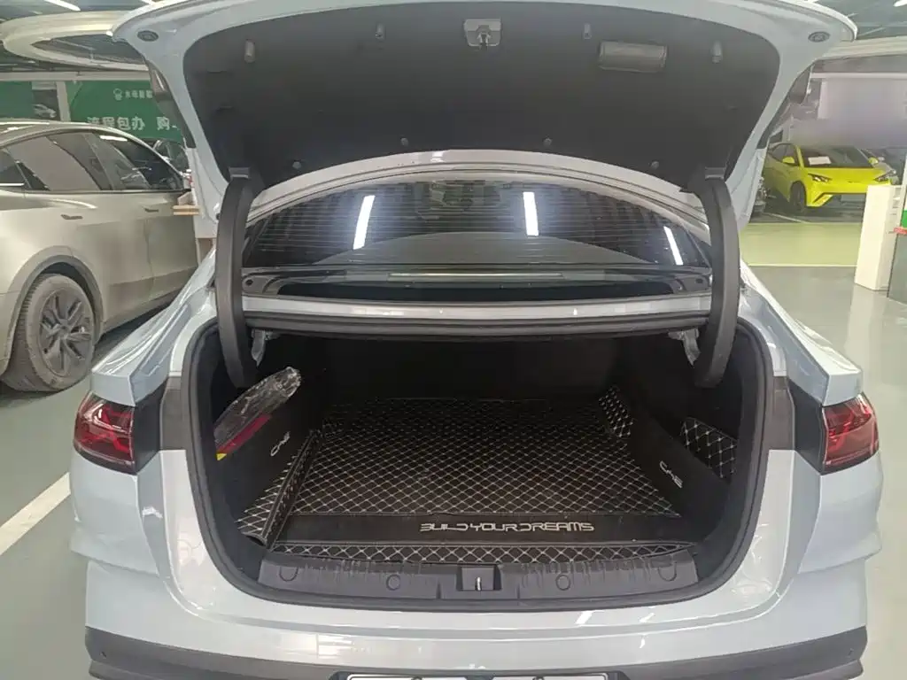 BYD Qin L — миниатюра 19