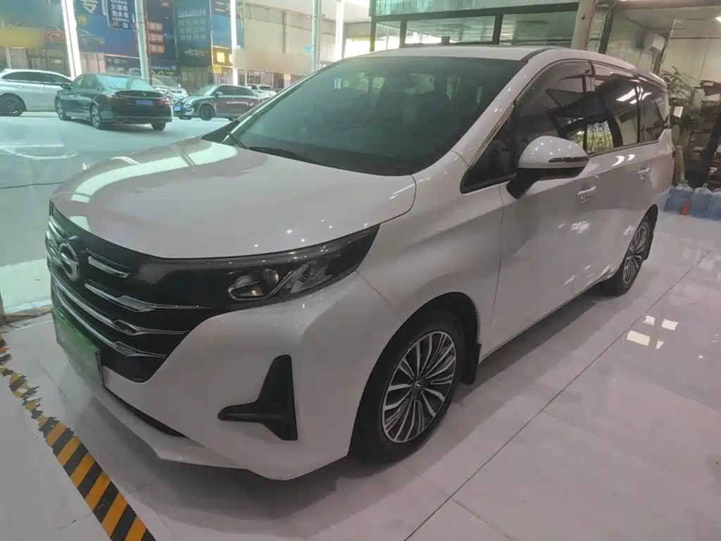 GAC Motor Trumpchi M6 — миниатюра 2