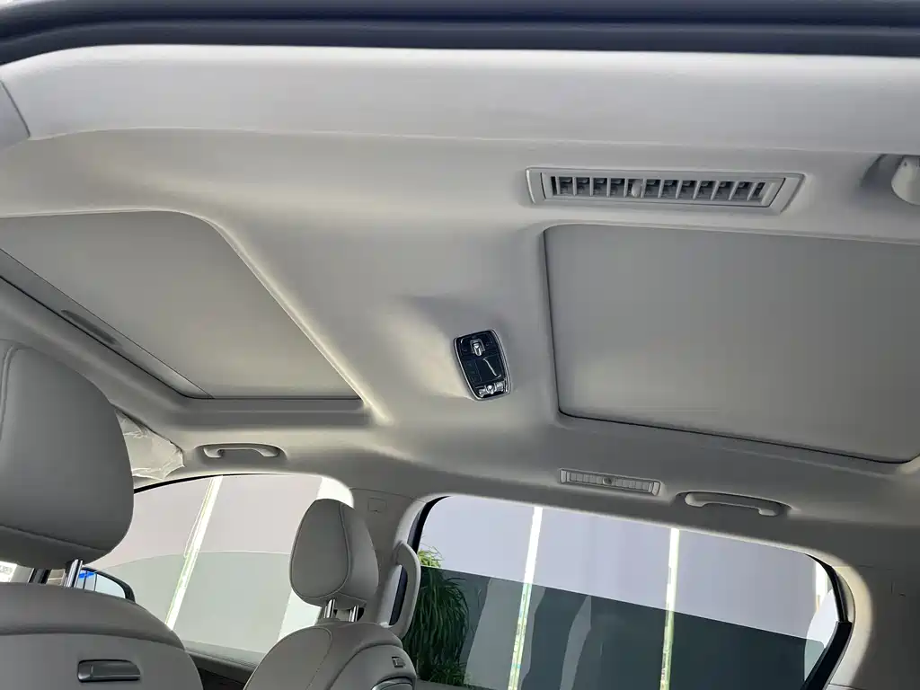 ROEWE IMAX8 NEW ENERGY