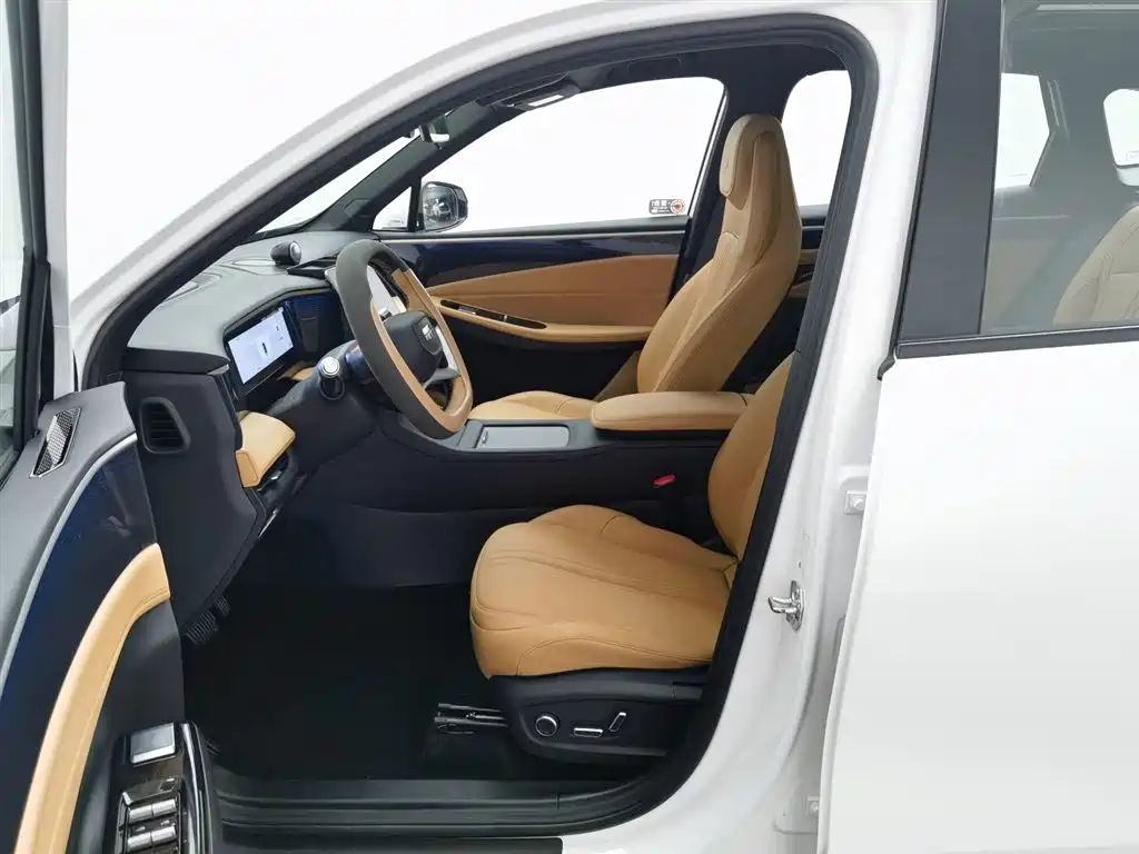 GEELY GALAXY GALAXY L7