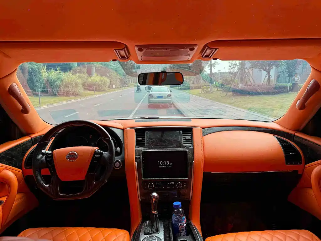 Nissan Patrol — миниатюра 6