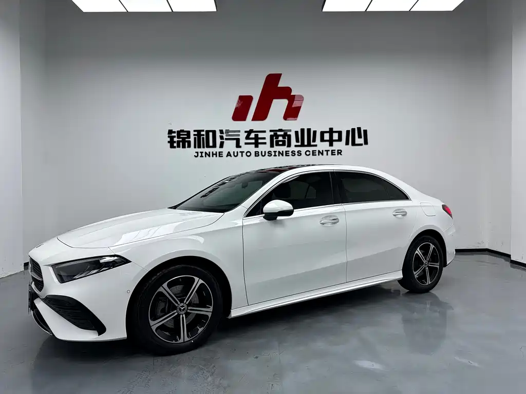 MERCEDES-BENZ  A CLASS