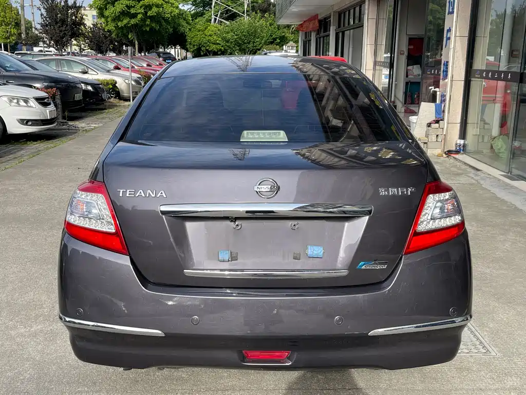Nissan Teana — миниатюра 9