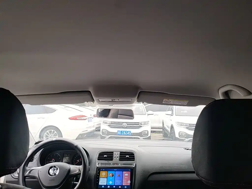 Volkswagen Polo — миниатюра 18