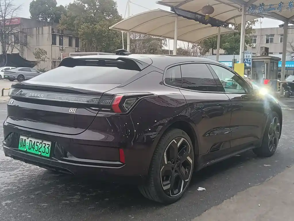 ZEEKR EXTREME KRYPTON 001