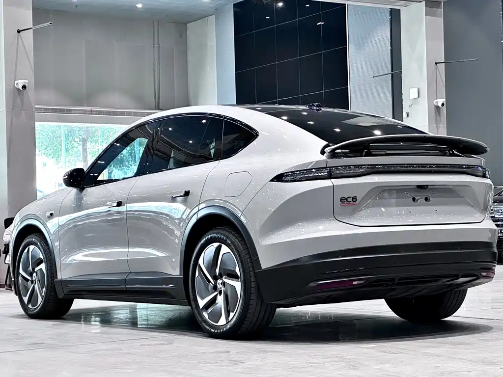 NIO NIO EC6