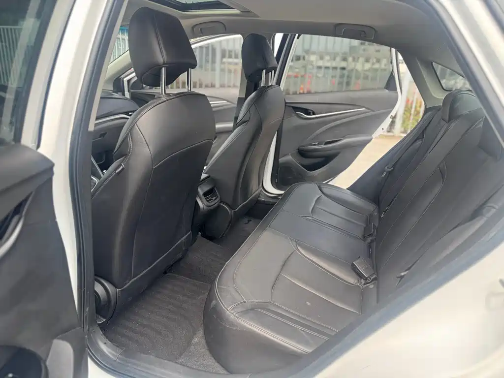 Buick Excelle — миниатюра 15