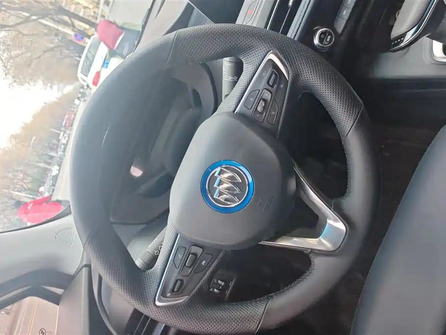 BUICK SLIGHTLY BLUE 6