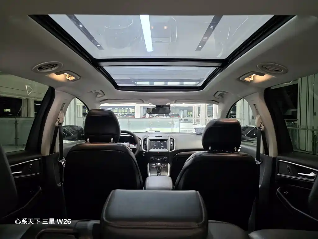 Ford Edge — миниатюра 9