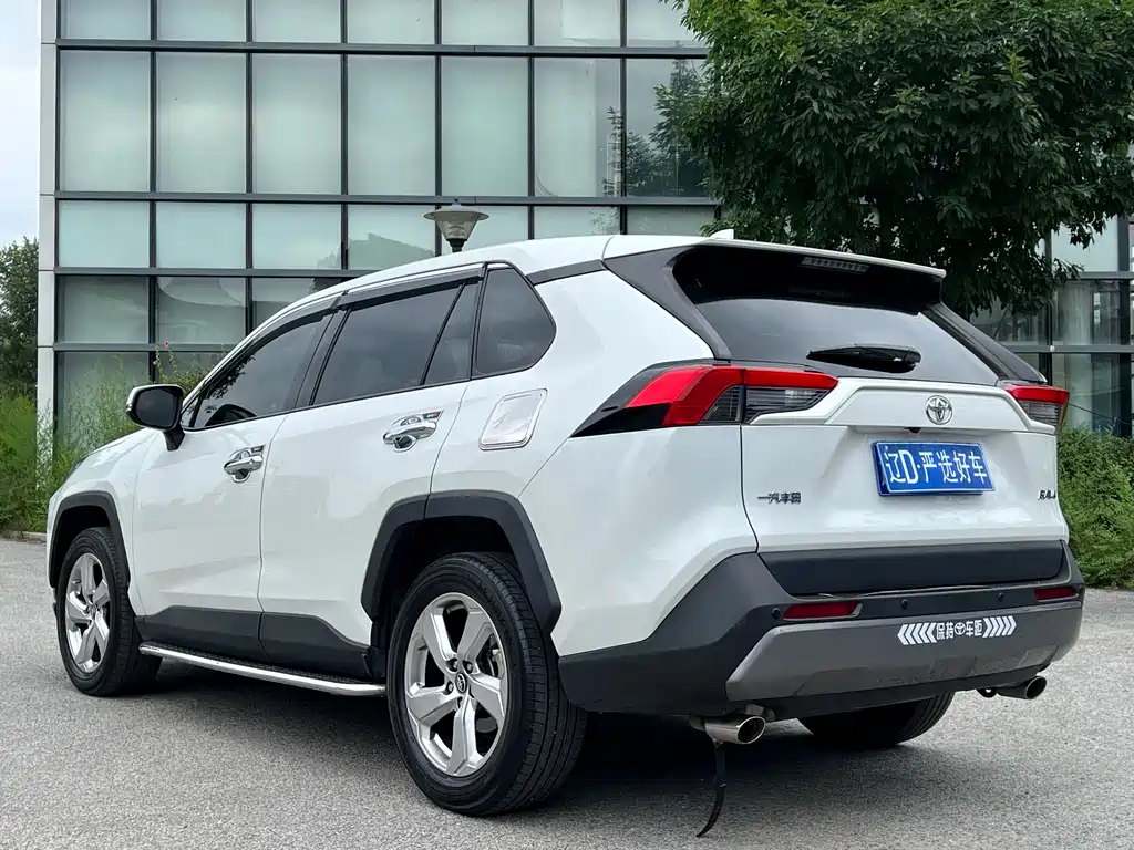TOYOTA RAV4 RONGFANG