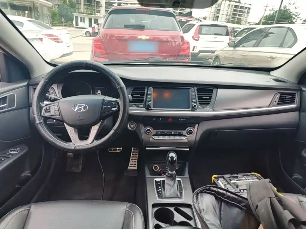 Hyundai Mistra — миниатюра 10