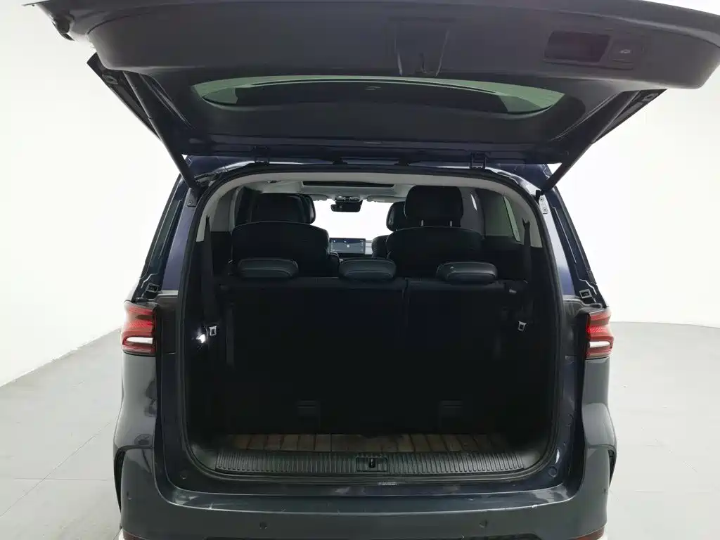 Roewe iMAX8 — миниатюра 16