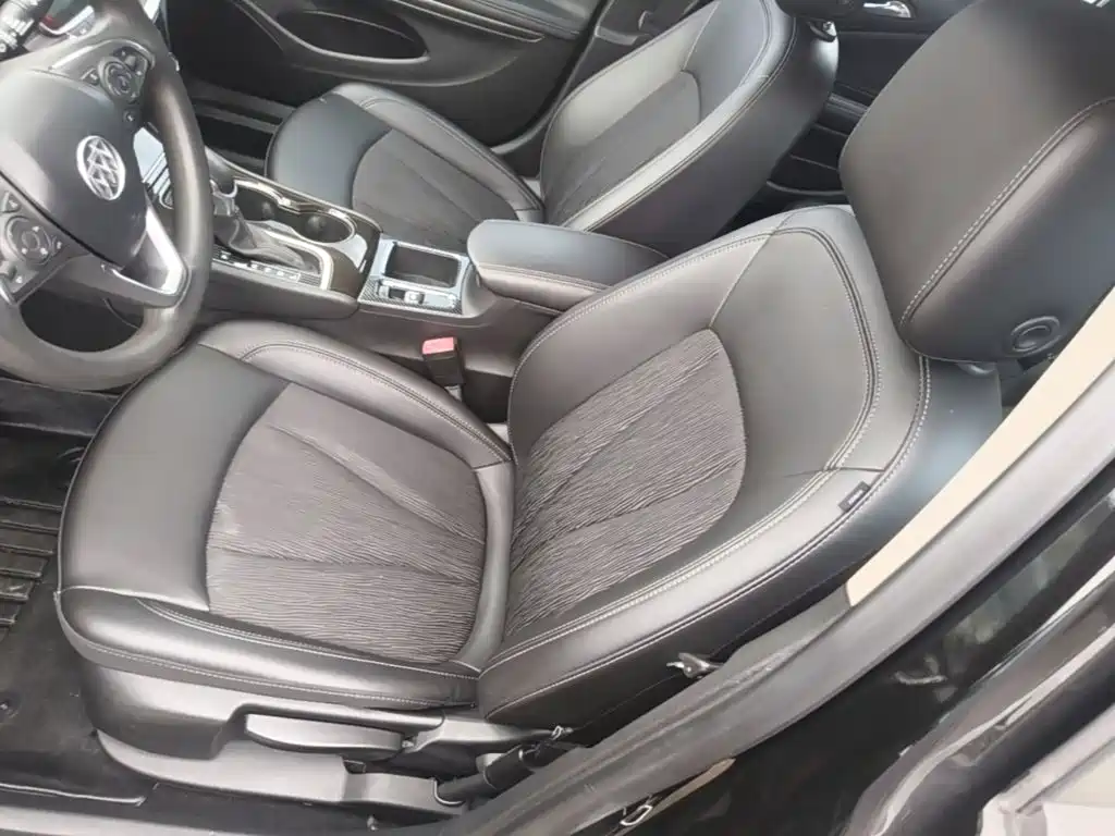 Buick Verano — миниатюра 15