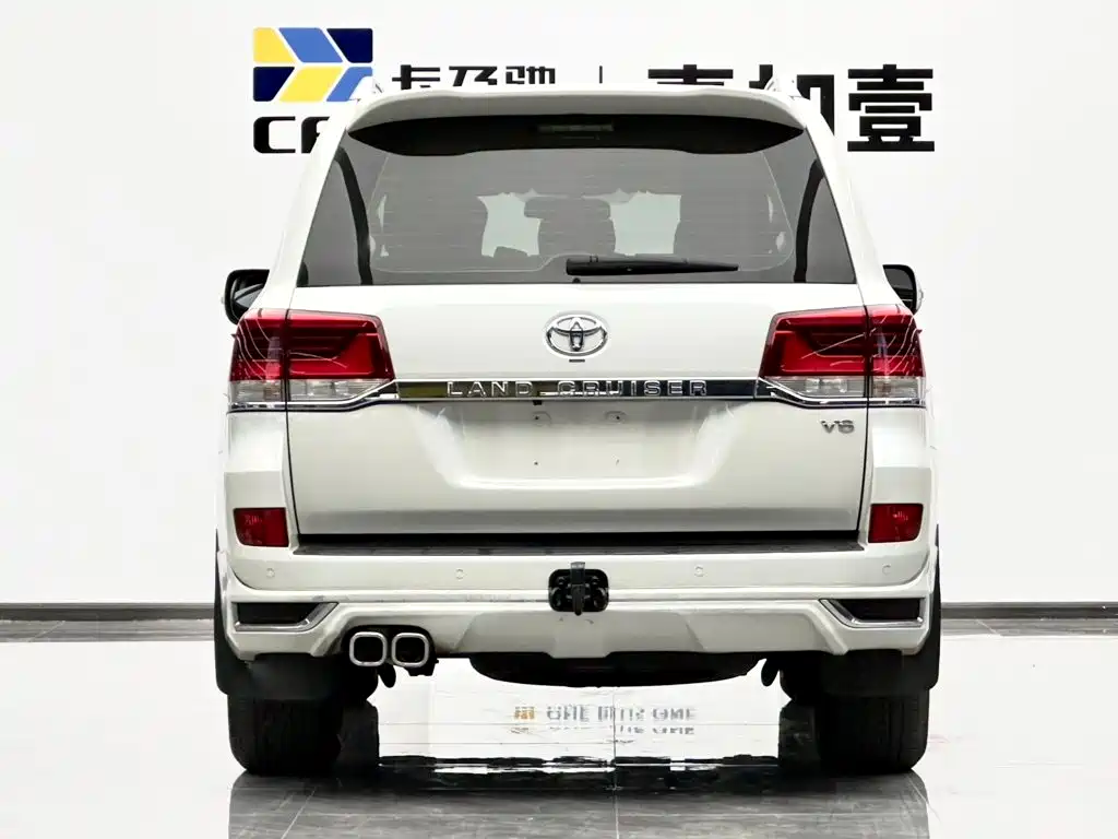 Toyota Land Cruiser — миниатюра 5