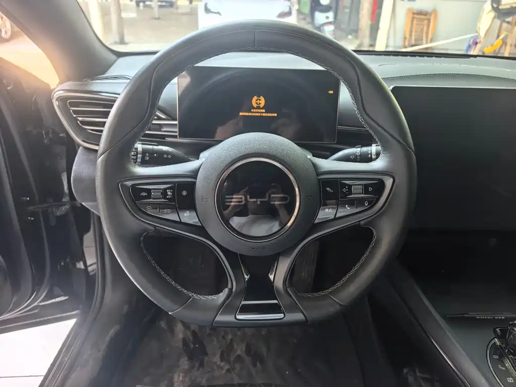 BYD Seal — миниатюра 13