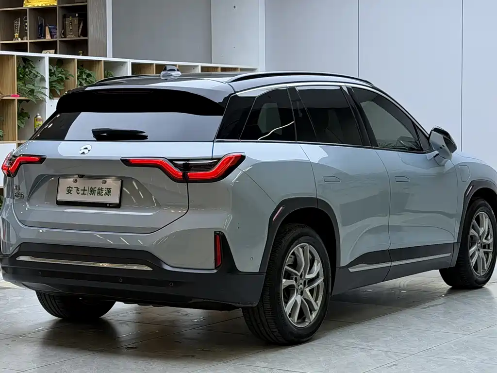 NIO ES6 — миниатюра 14