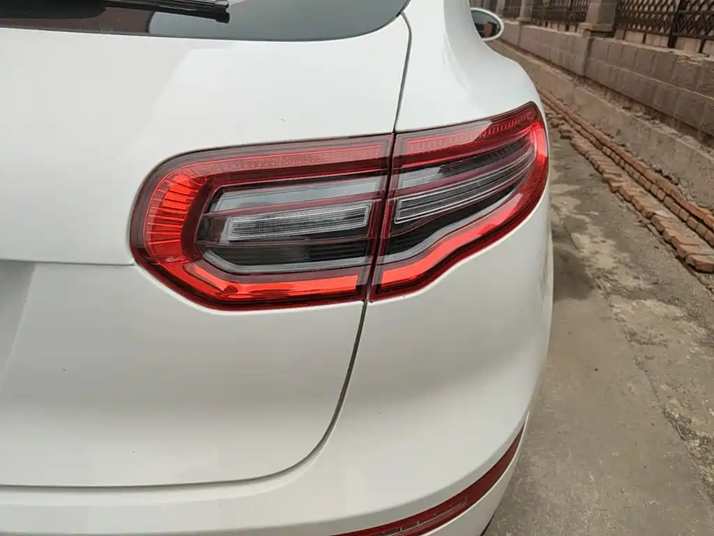 Zotye Zotye SR9 — миниатюра 8