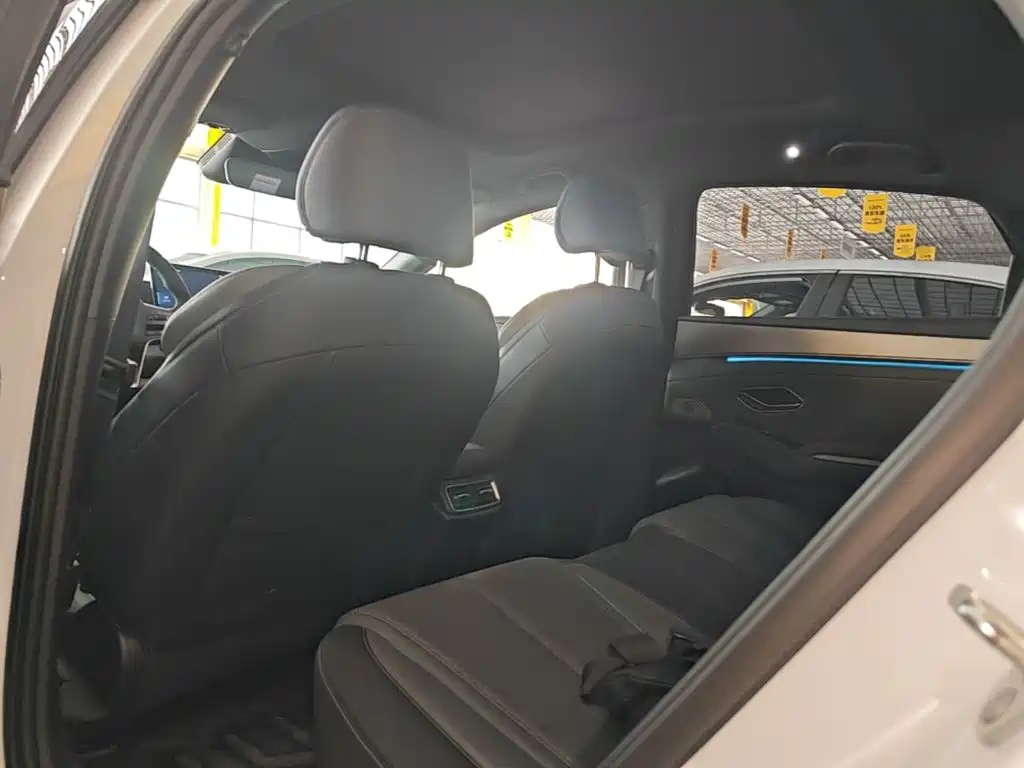 BYD Qin L — миниатюра 17